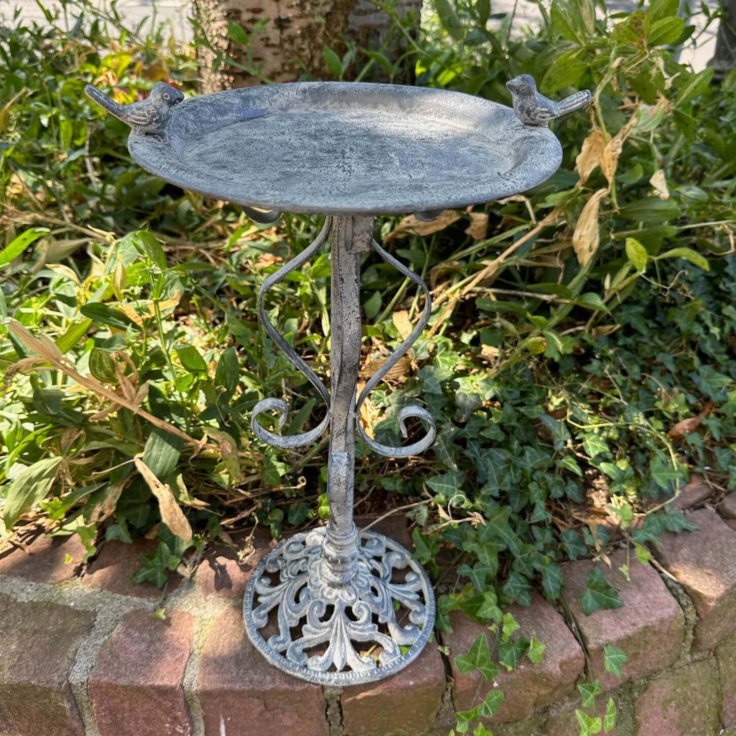 Pila para pájaros bebedero jardín decoración metal gris estilo antiguo 44cm