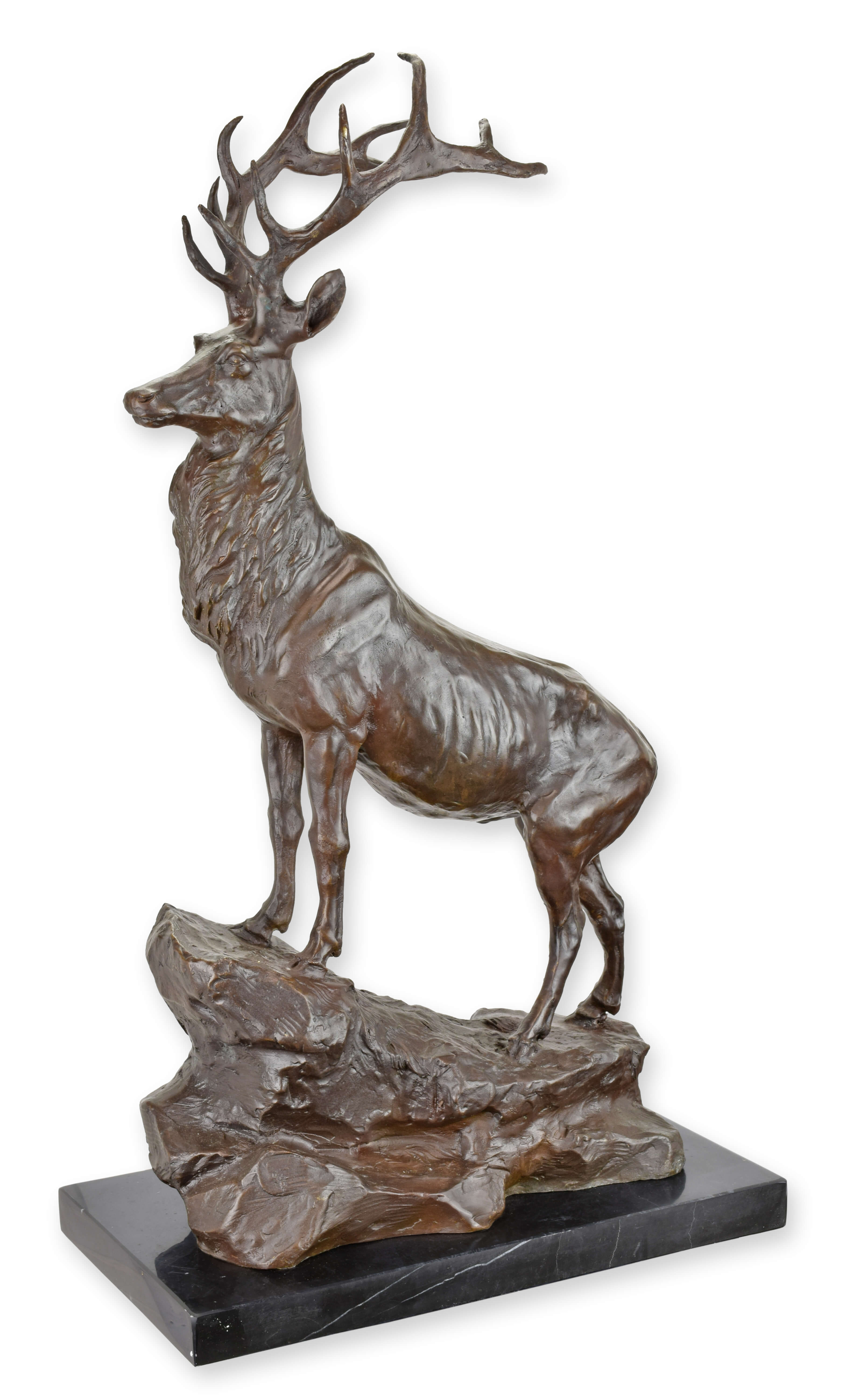 Escultura de bronce de un ciervo sobre una roca réplica diseño retro decoración